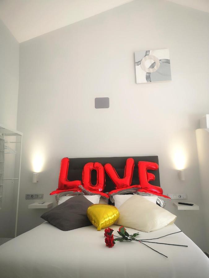 Eres Emerita "Apartamentos & Suites" Mérida Kültér fotó