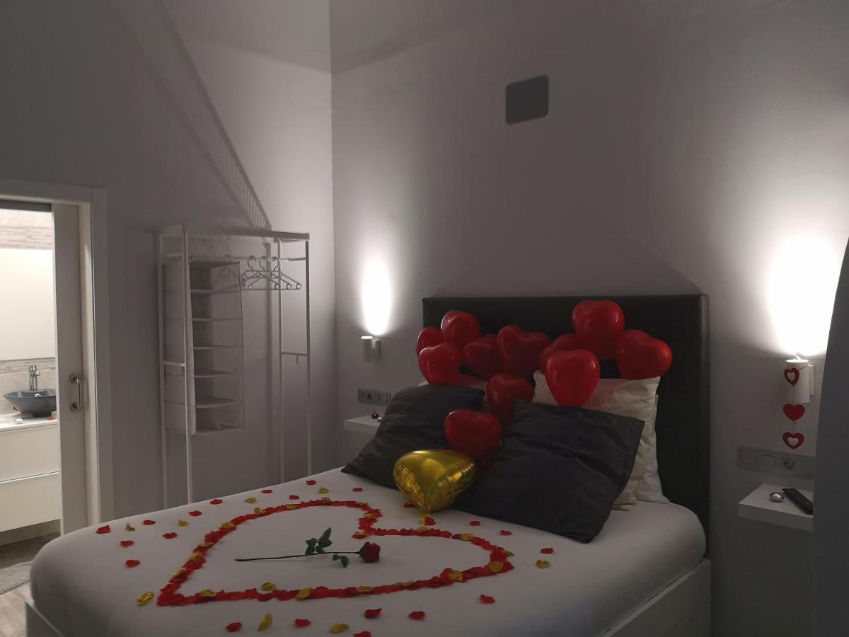 Eres Emerita "Apartamentos & Suites" Mérida Kültér fotó