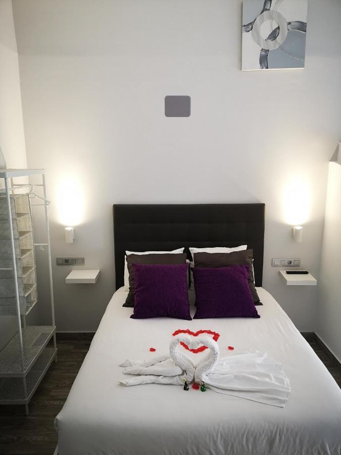 Eres Emerita "Apartamentos & Suites" Mérida Kültér fotó