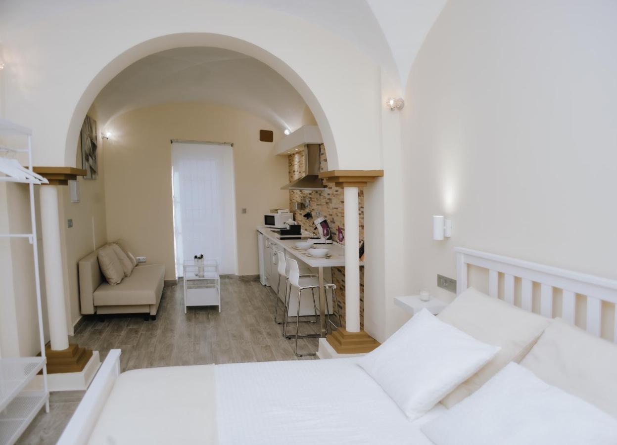 Eres Emerita "Apartamentos & Suites" Mérida Kültér fotó