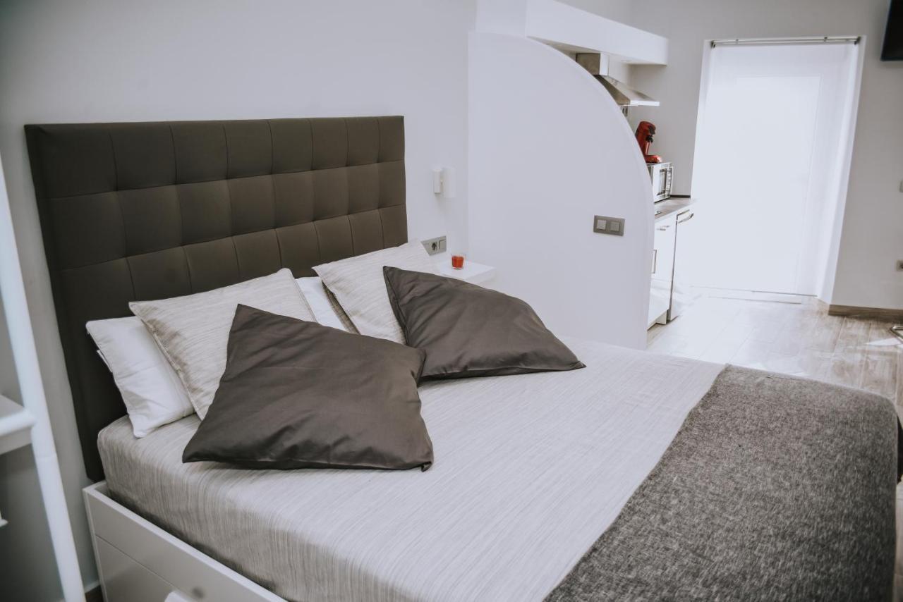 Eres Emerita "Apartamentos & Suites" Mérida Kültér fotó